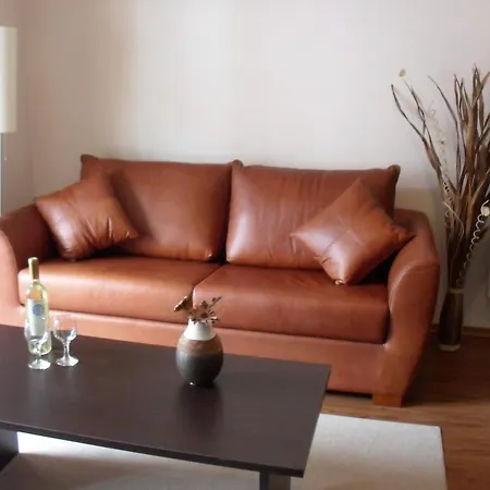 Apartment Studio Apt 723 Royal Towers *